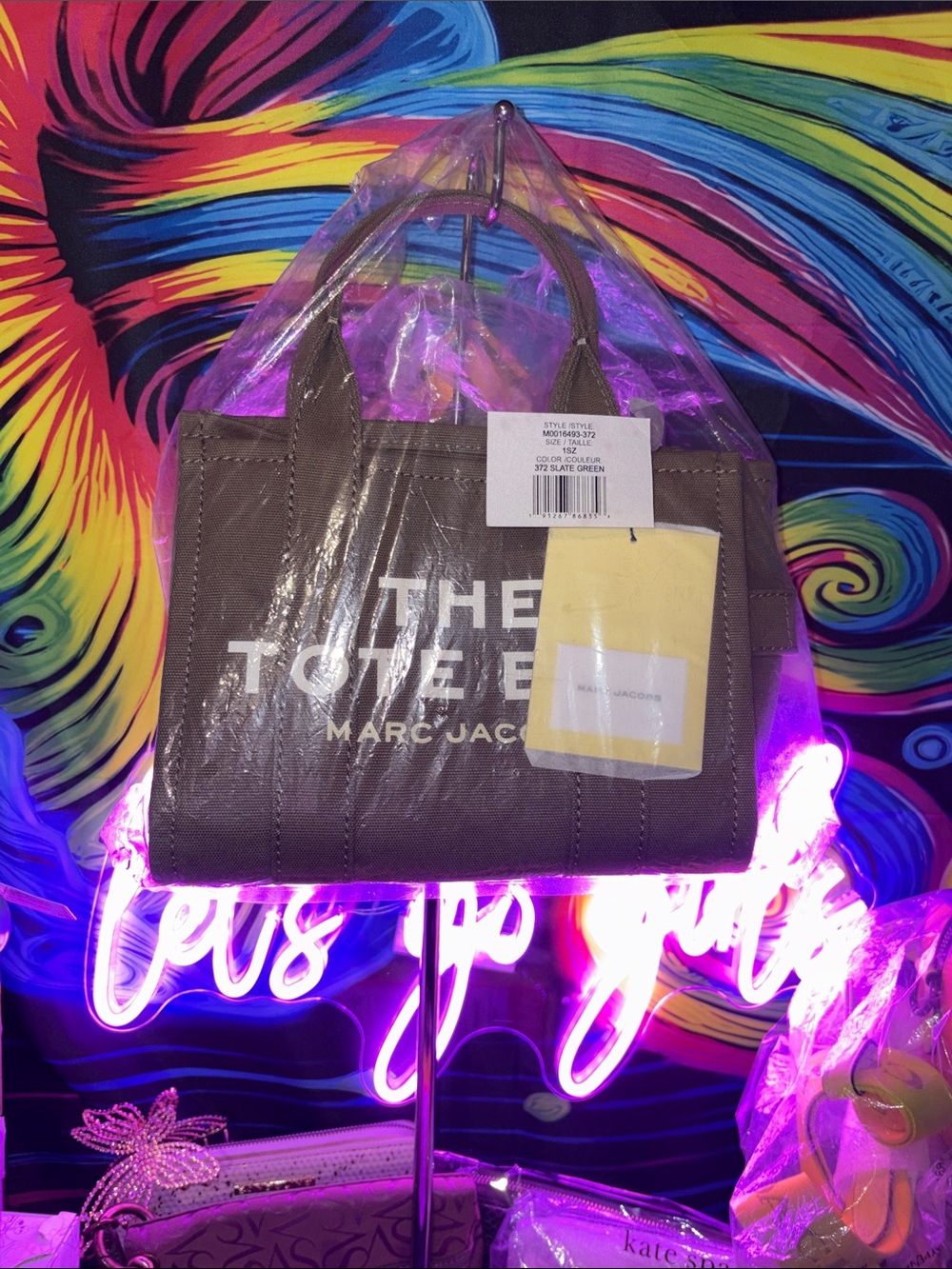 Marc Jacob’s opportunity $75.00 entry w/gift 20 to draw guys let’s goooo